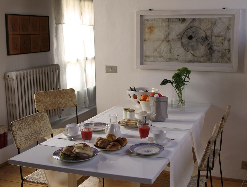 Stella21 BedandBreakfast Modena Exteriör bild